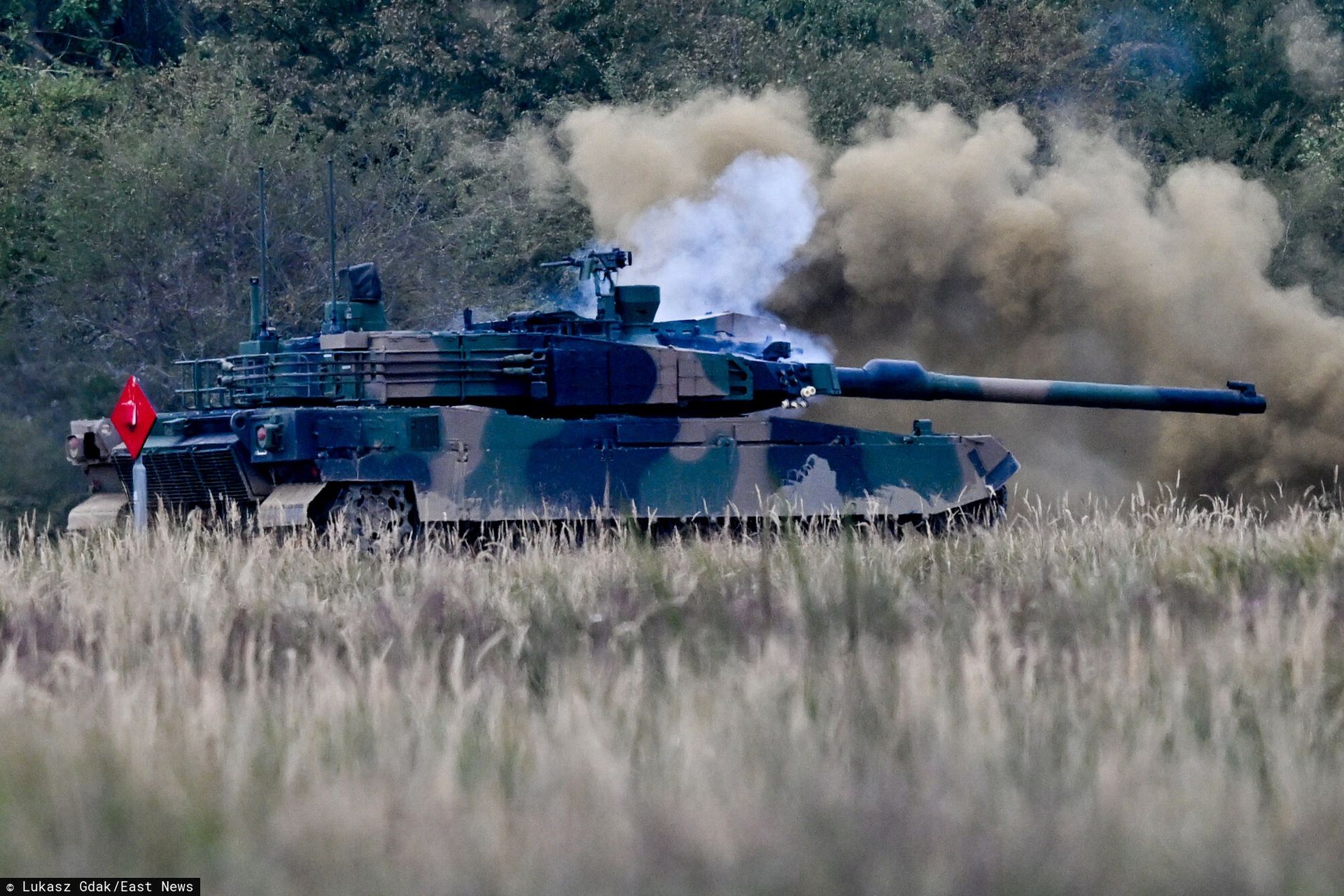 wiadomości,aktualności,WP Wiadomości Wkrótce pierwsze wypłaty z programu SAFE. Polska pominięta