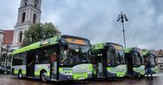 Jedź na cmentarz autobusem