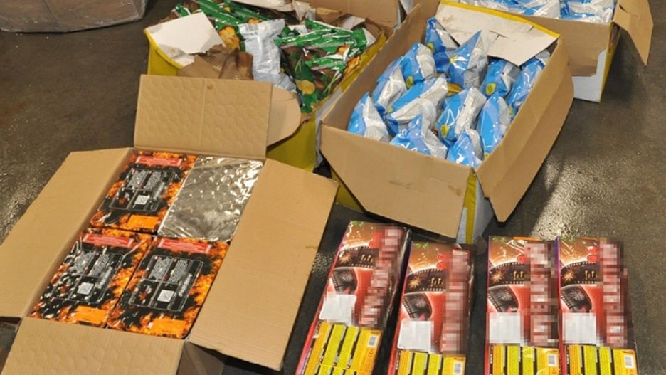 Szykowali się na sylwestra? Chcieli ukraść fajerwerki i chipsy 