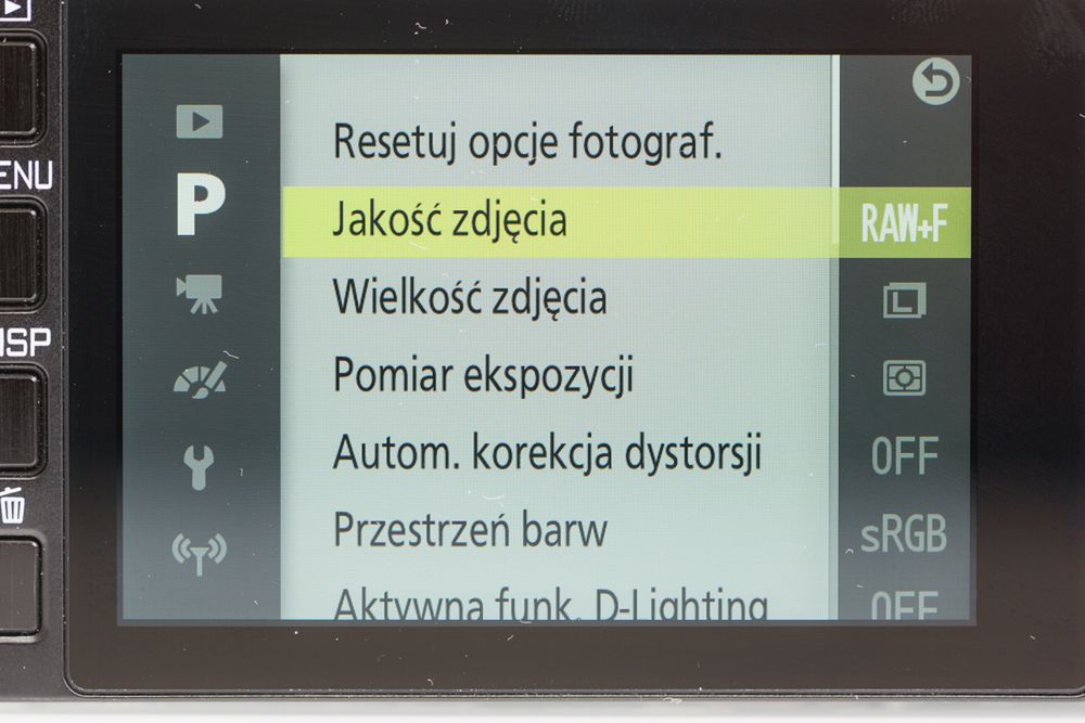 Nikon 1 V3 - bezlusterkowy karabin maszynowy [test] 16