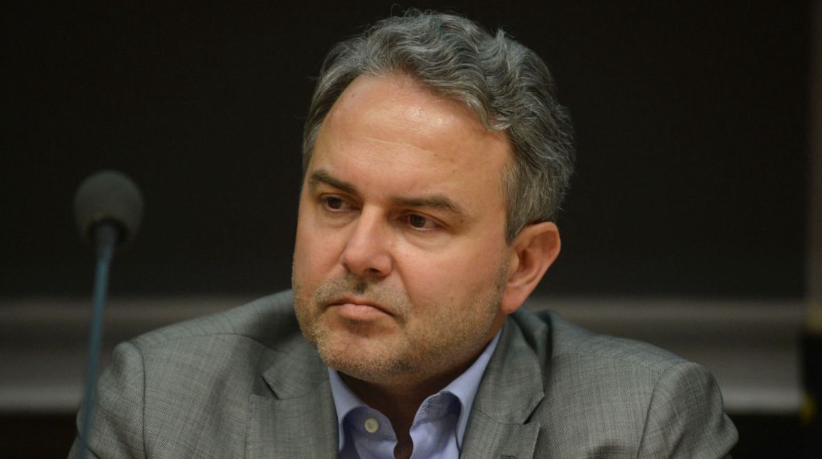 Grzegorz Małecki: "Już publiczna sugestia, że transakcja zakupu respiratorów była realizowana przez Agencję Wywiadu, jest obnażeniem jej metod"