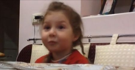 Kilkuletnia Ukrainka: "Putin ma żołnierzy i oni ZABIJAJĄ LUDZI!"