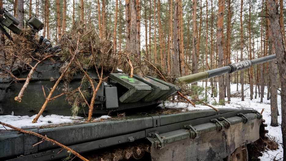 Ukraiński czołg w okolicach Kreminnej