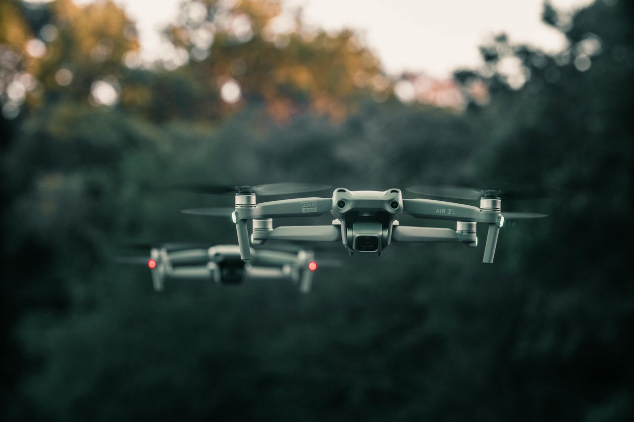 Powstaną polskie nowoczesne drony FPV. Trzy firmy łączą siły