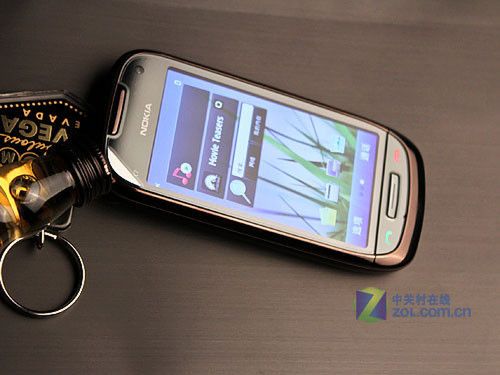 Nokia C7 na nowych, niecodziennych zdjęciach [galeria] 5