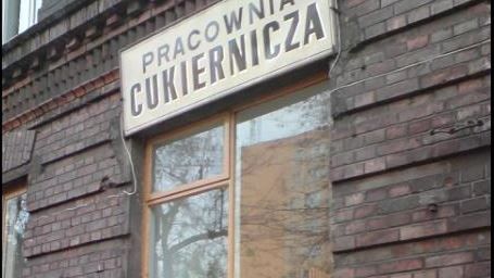 Koronawirus w Warszawie. Uwielbiana pączkarnia po miesiącu ponownie otwarta