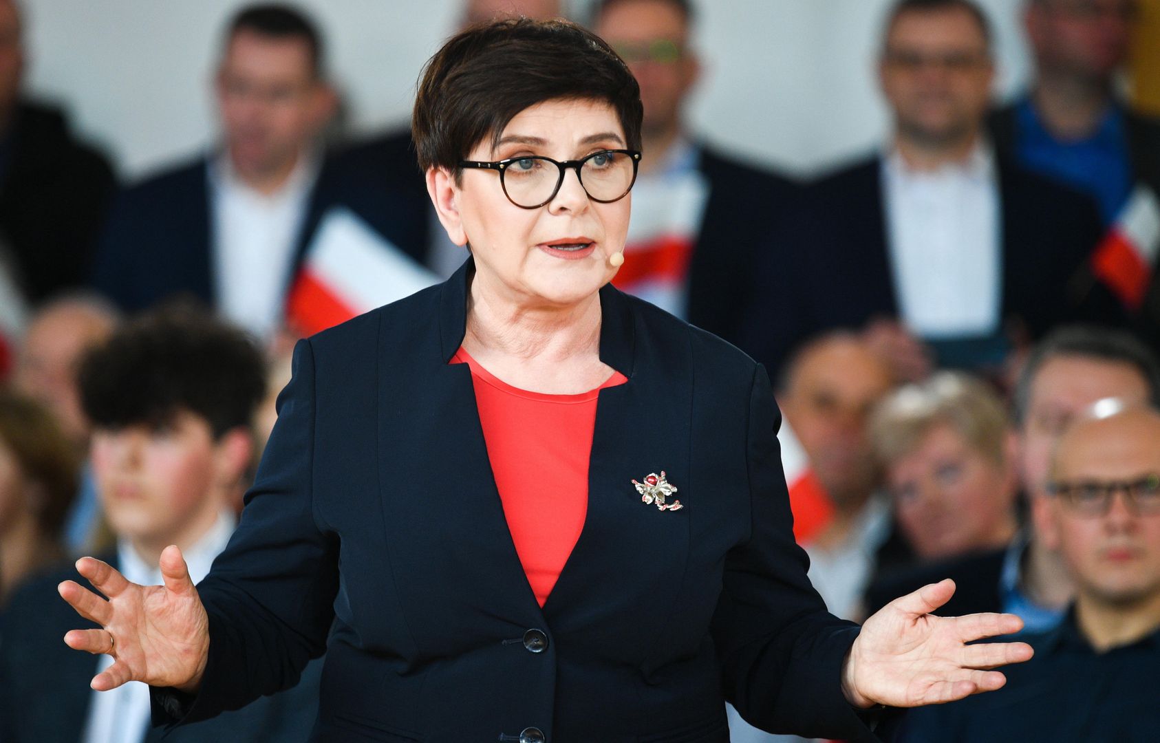 Projektant z Ibizy spojrzał na Szydło. "Jest jedną z niewielu Polek"