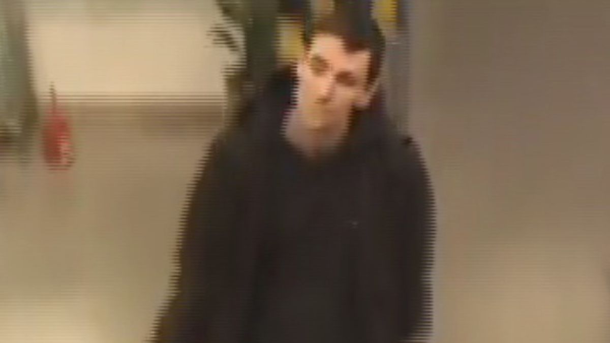 Gnieźnieńska policja próbuje ustalić tożsamość tego mężczyzny.