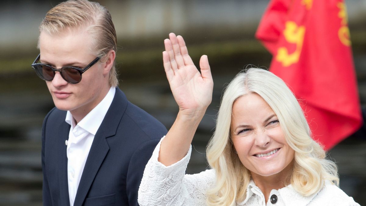 Marius Borg Høiby oskarżony o 32 przestępstwa