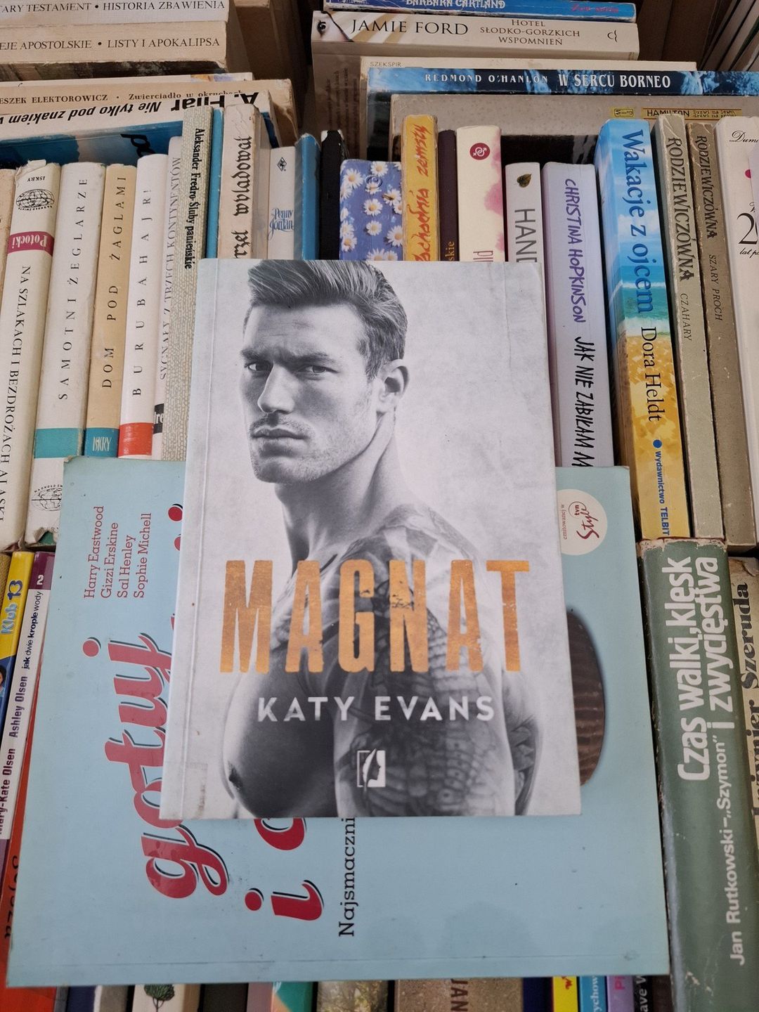 Wielki kiermasz książki używanej w Stacja Dobro