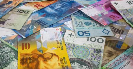 Prokuratorzy mają wziąć w obronę frankowiczów. Chodzi o sprawy w sądach wytoczone im przez banki