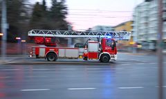 Pocisk wojenny w szkole. Ewakuowano ponad 400 osób