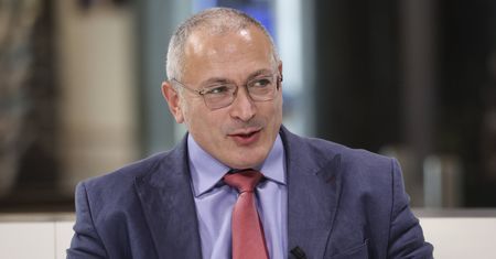 Śmierć Nawalnego. Chodorkowski przekazał Rosjanom instrukcję