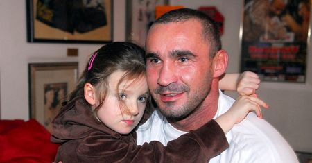 Przemysław Saleta pozuje z WYTATUOWANĄ młodszą córką na imprezie. Tak dziś wygląda 21-letnia Nadia (ZDJĘCIA)