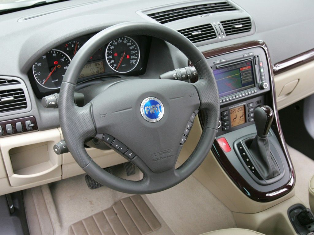 Fiat Croma 5