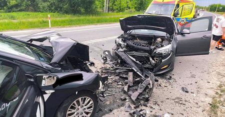 Ostrowiec Świętokrzyski: Poważne zderzenie na ul. Piwnika "Ponurego"