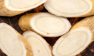 Sposób na kleszcze? Ta popularna roślina może je odstraszać