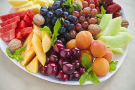 Dietetyk podpowiada, kiedy najlepiej jeść owoce