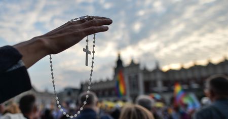 Chcą zakazać marszy LGBT. Kościół pomaga w zbieraniu podpisów