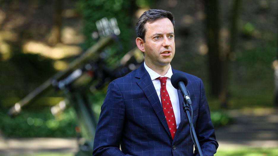 Marcin Ociepa pozostaje wiceszefem MON. Wcześniej podał się do dymisji
