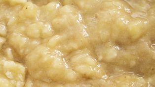 Wieczorna przekąska na lepszy sen. Pomaga się rozluźnić i spokojniej zasnąć