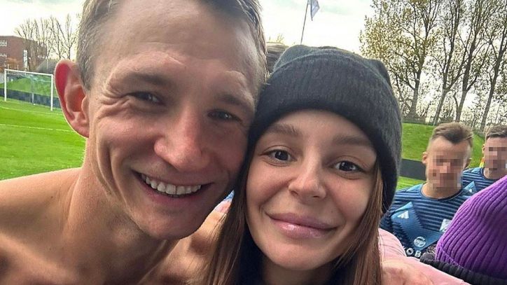 Paulina Rzeźniczak wystąpiła TOPLESS w sesji ciążowej z Jakubem