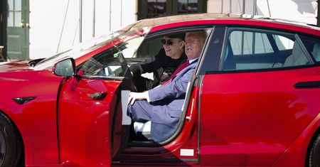 Tesla manipuluje licznikami? Jest pozew zbiorowy