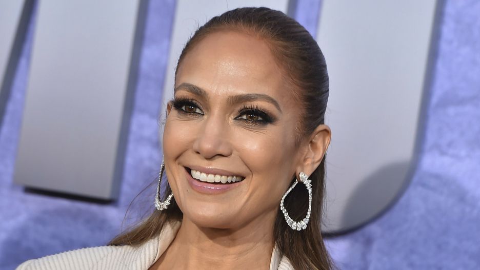 Jennifer Lopez na premierze filmu "The Mother" 