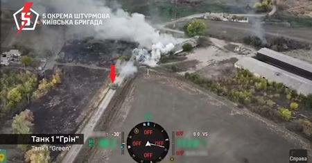 Pancerna szarża Ukraińców koordynowana dronem. Rosjanie byli bez szans