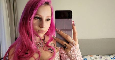 Young Leosia i Lili Janowska wspólnie powiększyły sobie piersi. Oto jak się czują