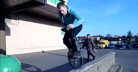 #1 Krzysiek Piekarczyk Unicycling