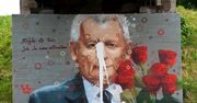 Długo nie przetrwał. Mural z Kaczyńskim zniszczony
