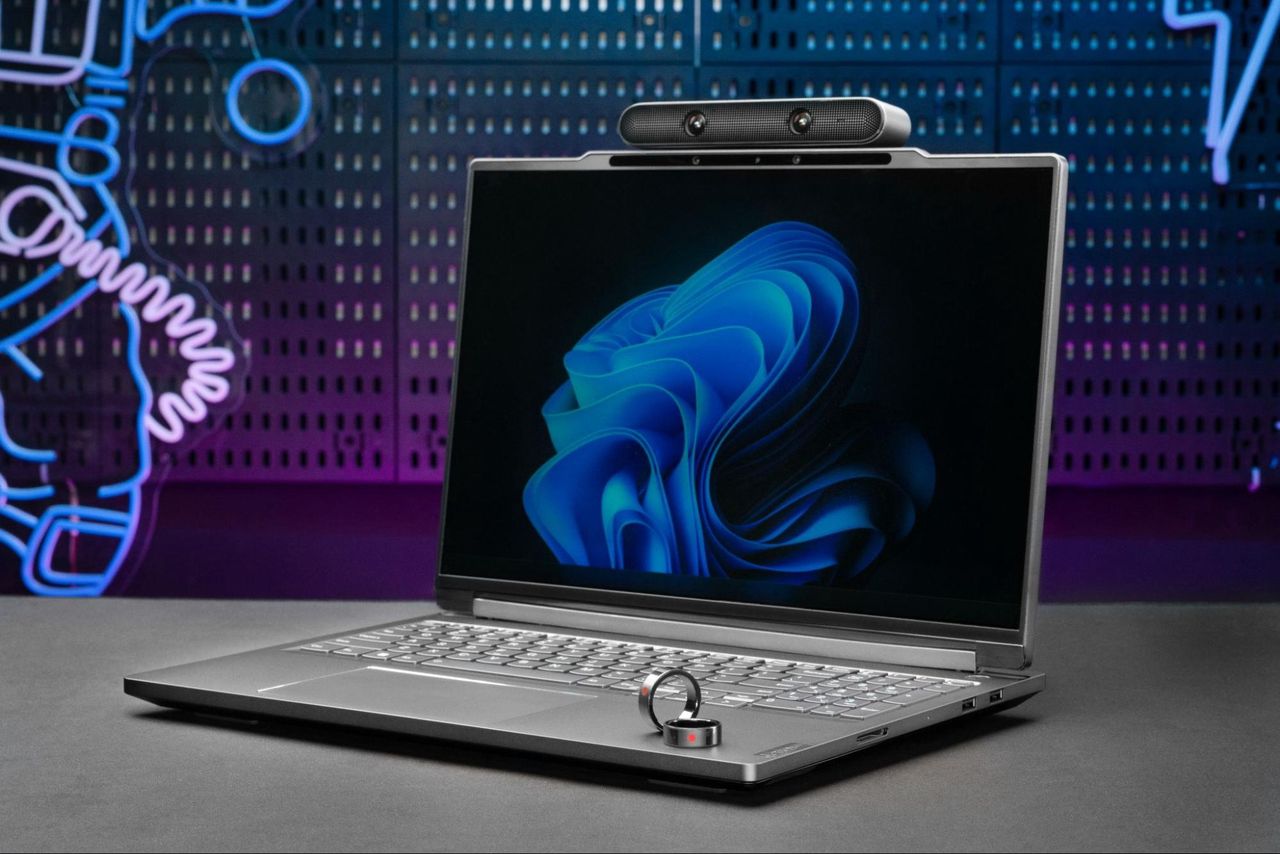 Lenovo ThinkBook 3D