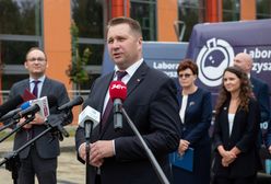 "To przyznanie się do winy". Rodzic pozwał ministra Czarnka