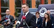 "To przyznanie się do winy". Rodzic pozwał ministra Czarnka