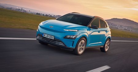 Hyundai Kona Electric po liftingu. Wyładniał i nie stracił swoich zalet