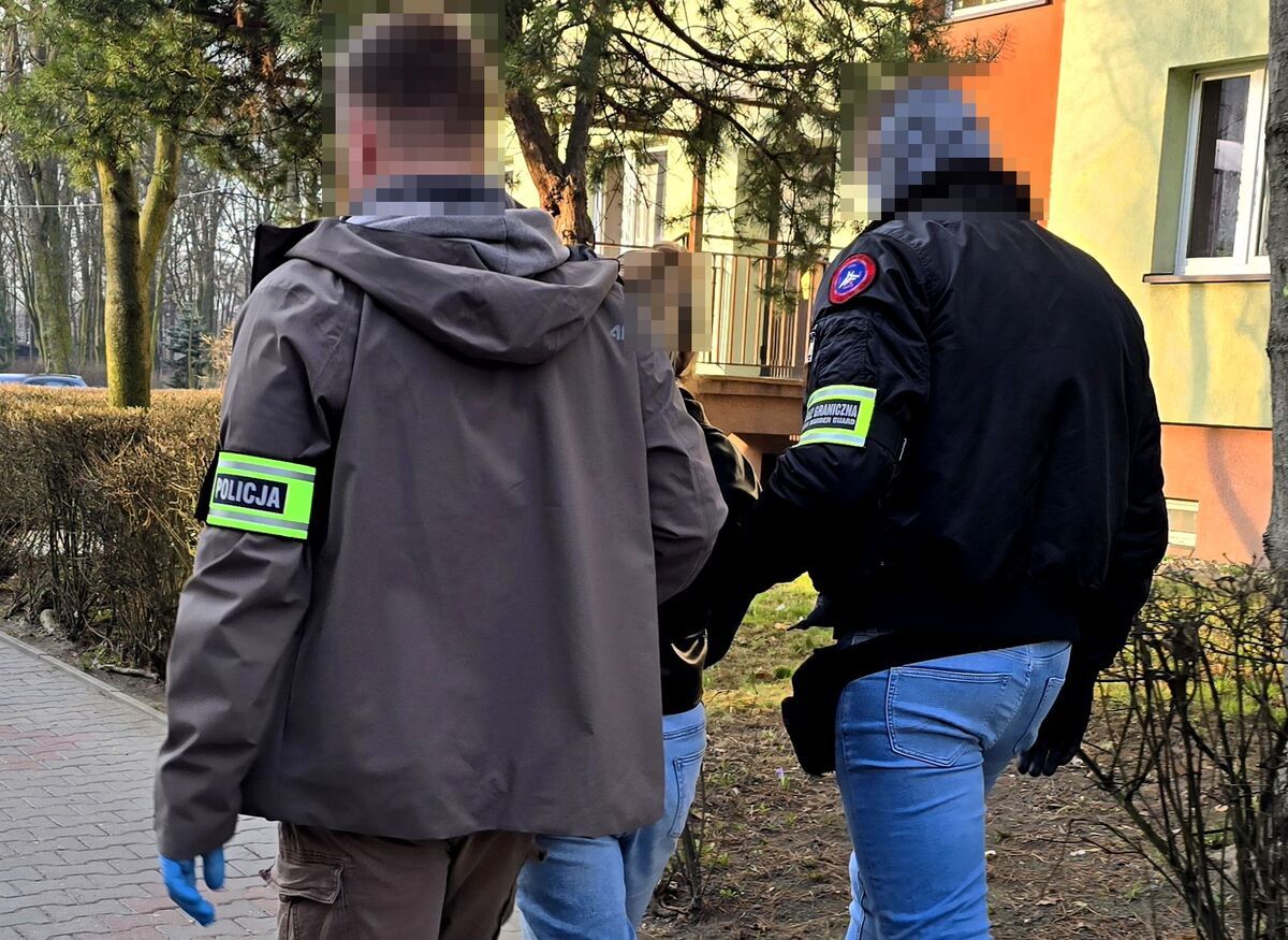 Zatrzymano dwóch funkcjonariuszy polskiej Straży Granicznej podejrzanych o handel ludźmi i wykorzystywanie cudzoziemców do pracy przymusowej