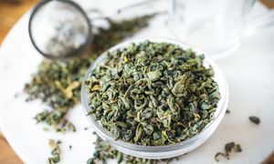 Pij kilka szklanek dziennie. Pomoże zbić wysoki cukier