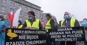 Protest rolników. Politycy wyproszeni ze sceny przed Sejmem