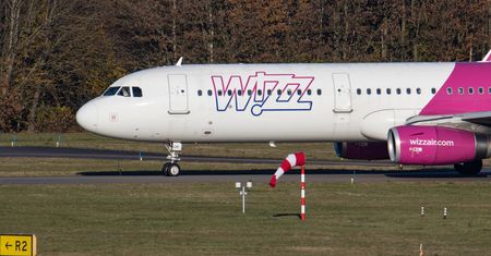 Wizz Air zawiesza wszystkie loty na Ukrainę