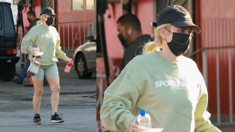 Rebel Wilson oczekuje na czyszczenie auta w Los Feliz w Kalifornii