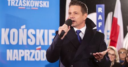 Jest rachunek za wynajem hali w Końskich. Tyle zapłacili ze debatę