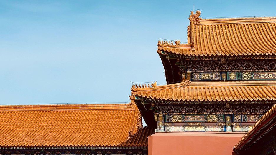 Zgodnie z ogłoszonym w poniedziałek zarządzeniem posiadacze paszportów zwykłych z państw objętych programem mogą wjechać do Chin bez konieczności posiadania wizy na okres do 30 dni.