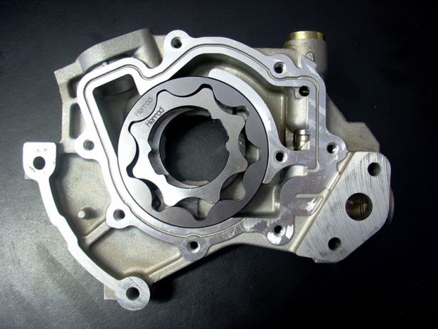 Transport oleju w silniku - pompy olejowe [wideo]