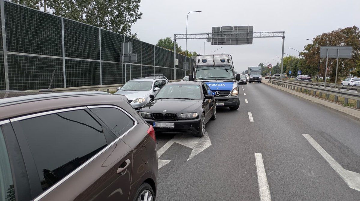 Warszawa: Pijany 24-latek za kierownicą BMW. Policjant nie odpuścił