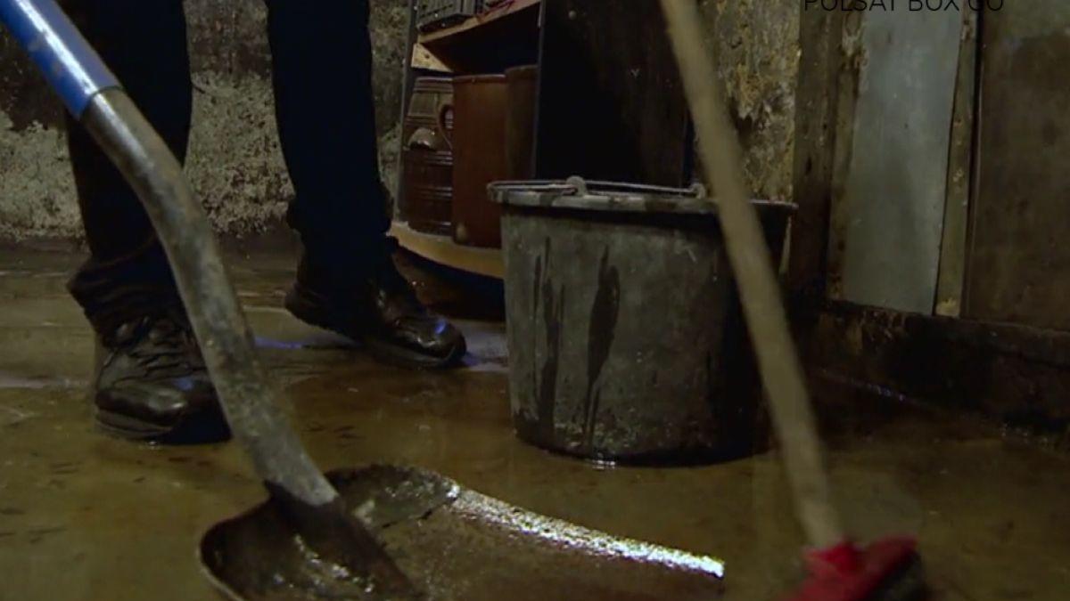 Po remoncie mieszkańcy zmagają się z wilgocią, pleśnią i grzybem