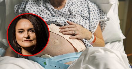 "Przerzucanie problemu" po zmianach na porodówkach. "Będą się bali dyżurować"