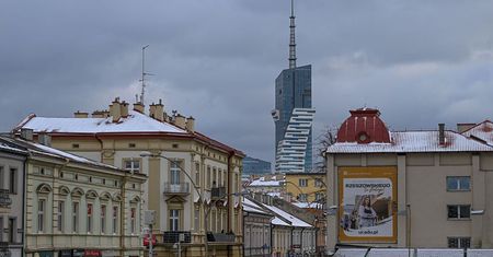Pogoda w Rzeszowie. Prognoza na niedzielę 25 stycznia. Całkowite zachmurzenie, poranne słabe opady