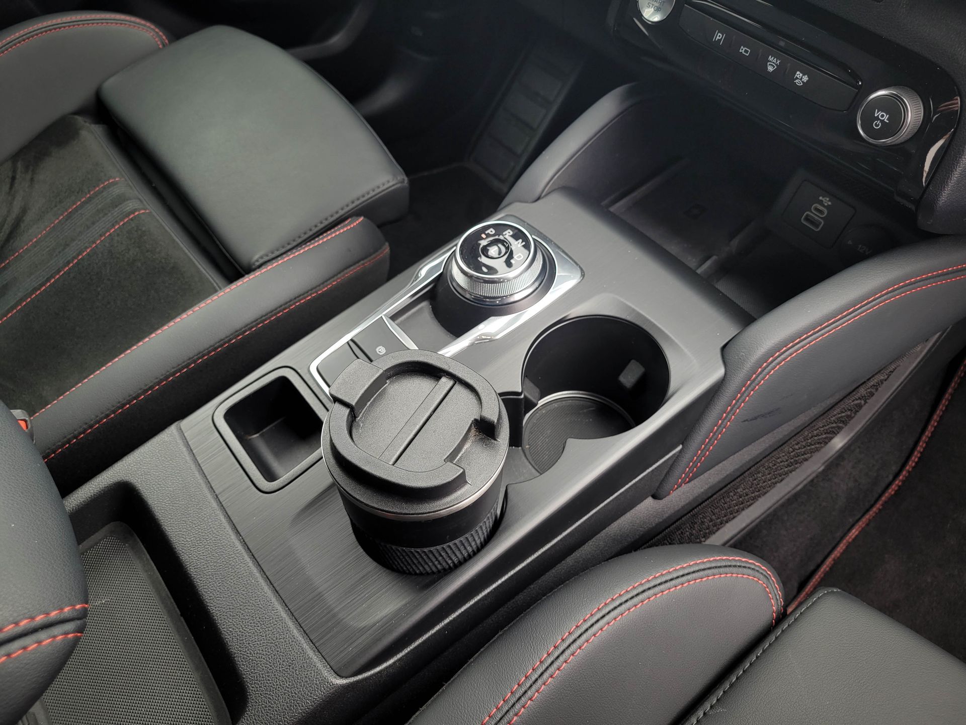Ford Kuga ST-Line X FHEV