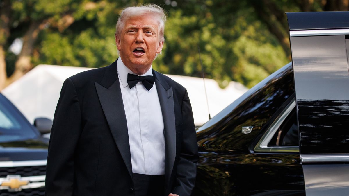 15 tys. chętnych na "złotą kartę" Trumpa. Lawina zgłoszeń po uruchomieniu zapisów